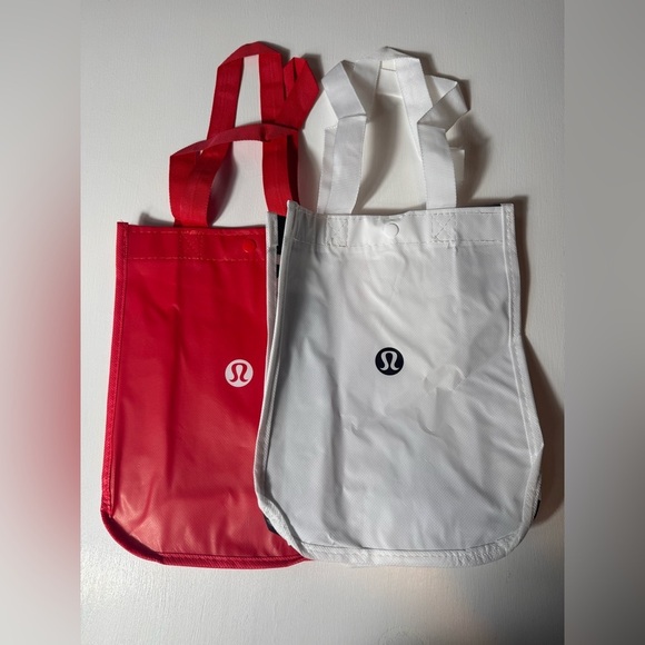 NWOT Lululemon bundle of 2 Reusable Tote Bags (choose your colors) - Picture 2 of 10